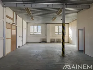 Pronájem výrobních prostor, Bezděkov, 538 m2