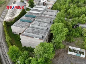 Prodej výrobních prostor, Roudnice nad Labem, Pracnerova, 2250 m2