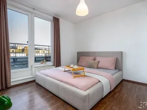 Pronájem bytu 4+kk, Praha - Vysočany, Pod Harfou, 82 m2