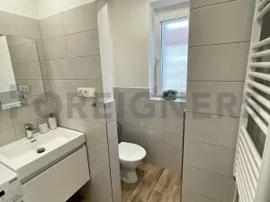 Pronájem bytu 2+1, Pardubice, Jilemnického, 57 m2