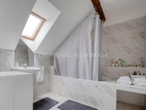 Prodej rodinného domu, Pardubice, Žižkova, 250 m2