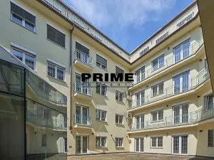 Pronájem kanceláře, Praha - Nové Město, Soukenická, 140 m2