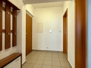 Prodej bytu 2+kk, Praha - Troja, Velká skála, 48 m2