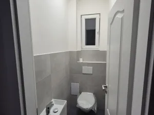 Pronájem bytu 2+kk, Praha - Strašnice, Věšínova, 50 m2