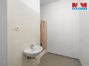 Pronájem obchodního prostoru, Kladno, Čechova, 174 m2