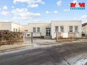 Pronájem kanceláře, Kladno, Čechova, 167 m2