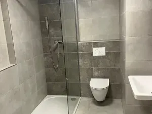 Pronájem bytu 1+kk, České Budějovice, Dobrovodská, 33 m2
