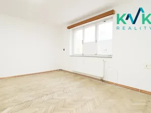 Prodej bytu 2+1, Žlutice, Nádražní, 55 m2