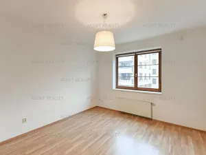 Pronájem bytu 2+kk, Praha - Břevnov, Slavníkova, 57 m2