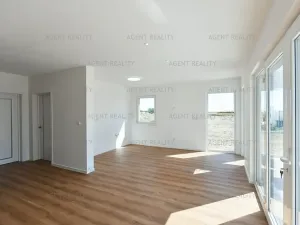 Prodej rodinného domu, Slaný, 312 m2