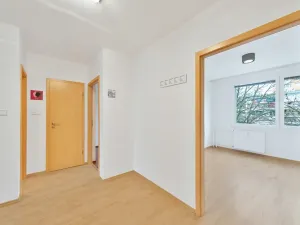 Pronájem bytu 3+kk, Praha - Braník, Vavřenova, 70 m2