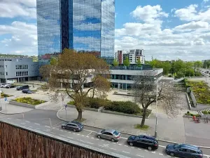 Pronájem bytu 1+1, Praha - Holešovice, Dělnická, 50 m2