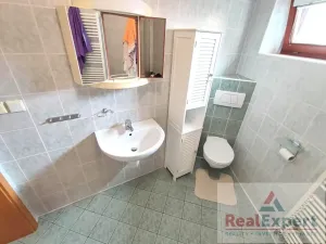 Pronájem bytu 2+1, Jesenice, Za Rybníkem, 79 m2