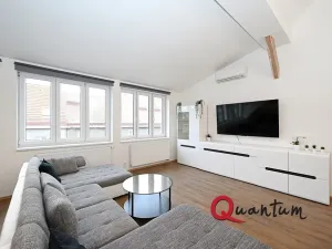 Pronájem bytu 2+kk, Praha - Žižkov, Buchovcova, 72 m2