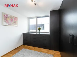 Pronájem vily, Praha - Lysolaje, 150 m2