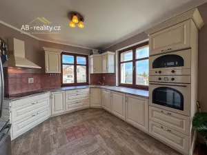 Prodej rodinného domu, Háj u Duchcova, Ke Knížáku, 243 m2