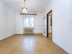 Prodej bytu 3+1, Praha - Strašnice, Na hroudě, 74 m2