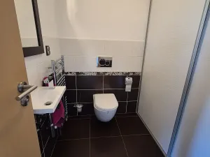 Prodej rodinného domu, Buštěhrad, Pražská, 166 m2