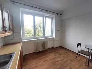 Pronájem bytu 2+1, Ostrava - Poruba, Čkalovova, 65 m2