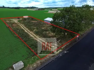 Prodej komerčního pozemku, Ostrov nad Oslavou, 2817 m2