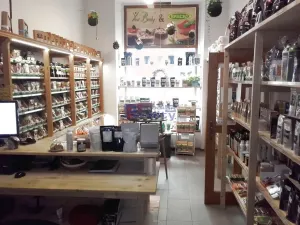 Pronájem obchodního prostoru, Hradec Králové, Tomkova, 60 m2