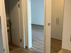 Pronájem bytu 2+kk, Praha - Prosek, Prosecká, 99 m2