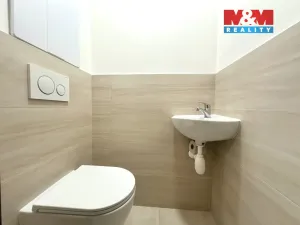 Pronájem bytu 3+1, Klášterec nad Ohří - Miřetice u Klášterce nad Ohří, 17. listopadu, 76 m2