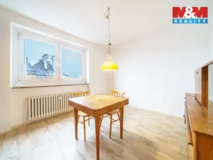 Prodej bytu 4+1, Karlovy Vary - Drahovice, Lidická, 115 m2