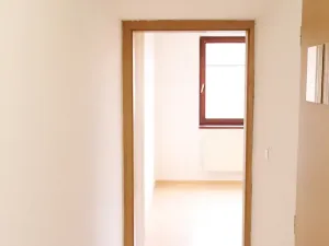 Pronájem bytu 1+kk, Jesenice, Mezi Domy, 36 m2