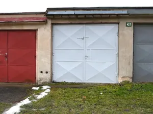 Pronájem garáže, Beroun, 19 m2