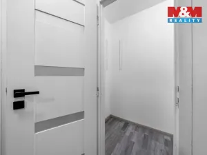 Prodej bytu 2+kk, Osek, Dolejšova, 43 m2