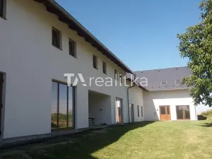 Pronájem bytu 1+kk, Hlinka, 44 m2