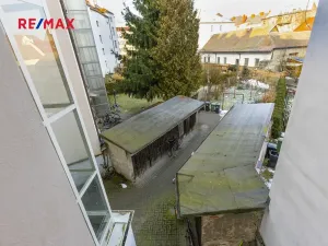 Pronájem bytu 2+kk, Pardubice, Bubeníkova, 50 m2