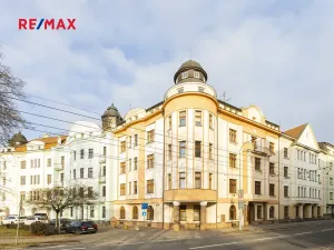 Pronájem bytu 2+kk, Pardubice, Bubeníkova, 50 m2