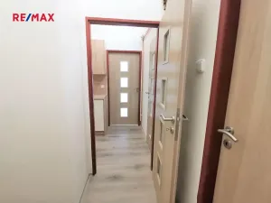 Pronájem bytu 1+kk, Klatovy, Rybníčky, 40 m2