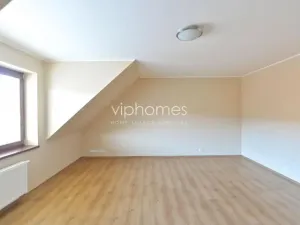 Pronájem vily, Praha - Nebušice, K vinicím, 300 m2