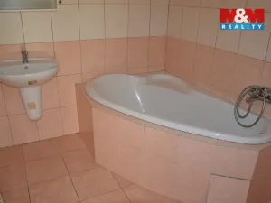 Prodej bytu 1+1, Červený Kostelec, Boženy Němcové, 52 m2