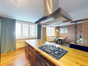 Pronájem bytu 2+kk, Praha - Vršovice, Ruská, 62 m2