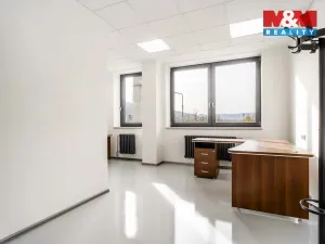 Pronájem kanceláře, Děčín - Děčín II-Nové Město, Benešovská, 320 m2