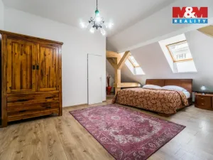 Pronájem bytu 4+kk, Plzeň - Vnitřní Město, Zbrojnická, 102 m2