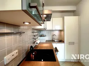 Pronájem bytu 2+kk, Praha - Záběhlice, Mattioliho, 65 m2