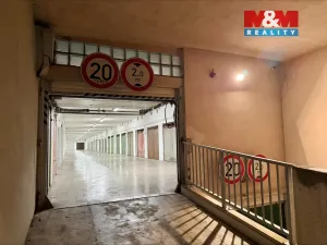 Pronájem garáže, Kladno, Americká, 17 m2