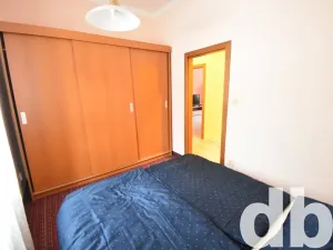 Pronájem bytu 2+1, Karlovy Vary, Vítězná, 54 m2
