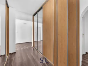 Pronájem bytu 3+1, Praha - Břevnov, Sartoriova, 108 m2