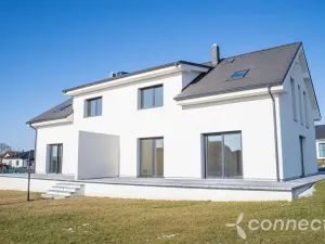 Prodej rodinného domu, Klenovice, 286 m2