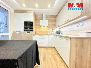 Prodej bytu 3+1, Ostrava - Zábřeh, Petruškova, 70 m2