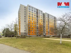 Prodej bytu 2+1, Pardubice - Studánka, Luďka Matury, 74 m2