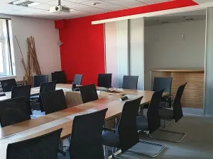 Pronájem kanceláře, Praha - Nusle, Závišova, 526 m2