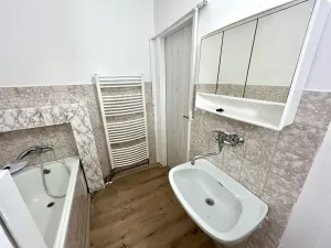 Pronájem bytu 2+kk, Pardubice, Jindřišská, 54 m2