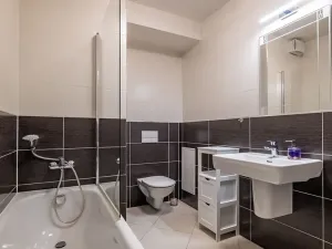 Prodej bytu 2+kk, Praha - Dolní Měcholupy, Honzíkova, 54 m2